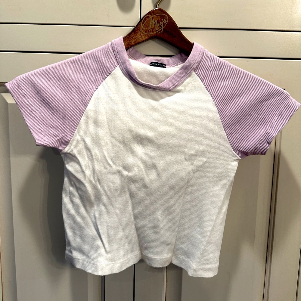 Trendy Brandy Melville Cropped Tee - White & Light Purple